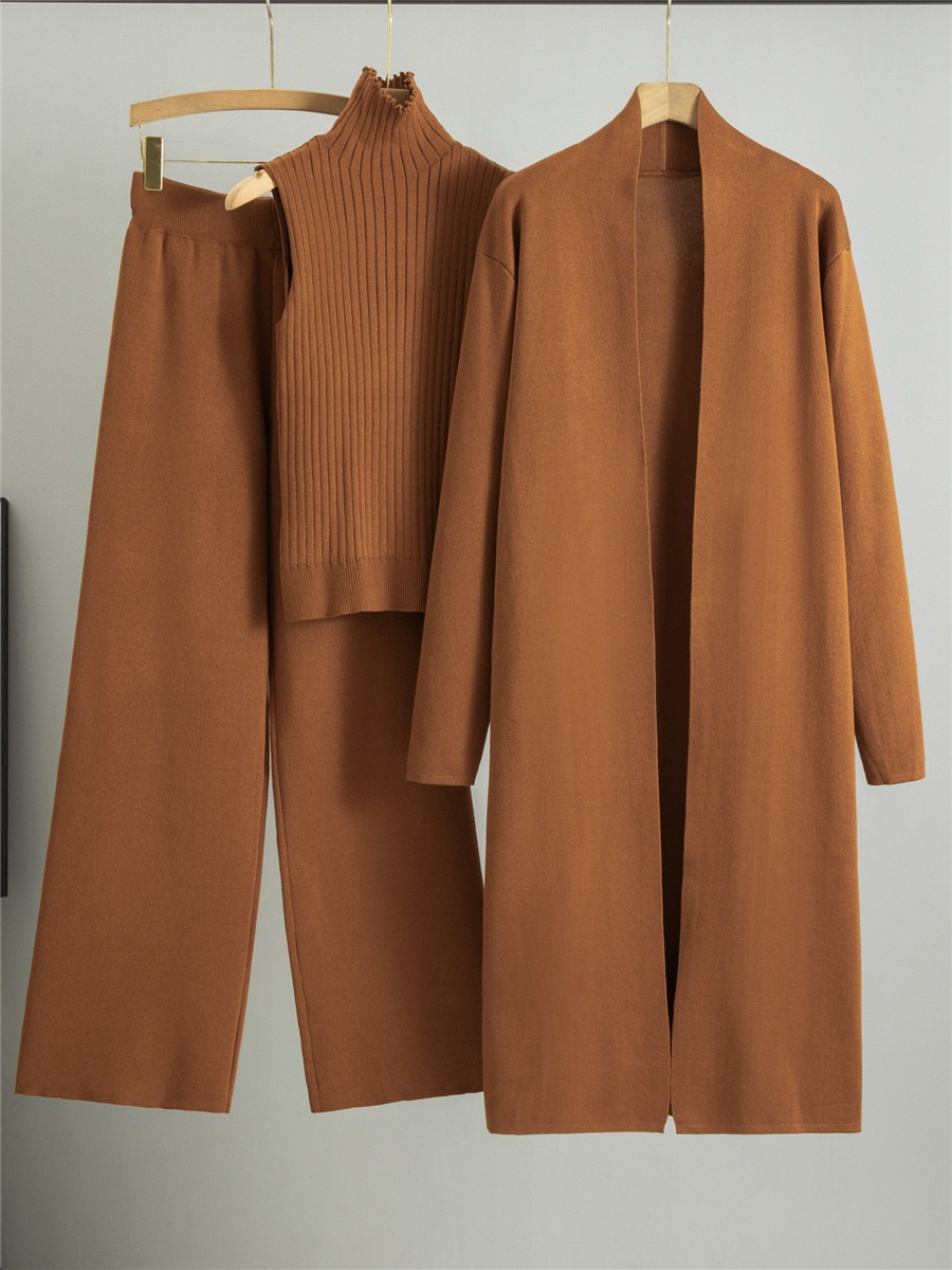 Alexandra™ – Ensemble Féminin Élégant et Luxueux en 3 Pièces