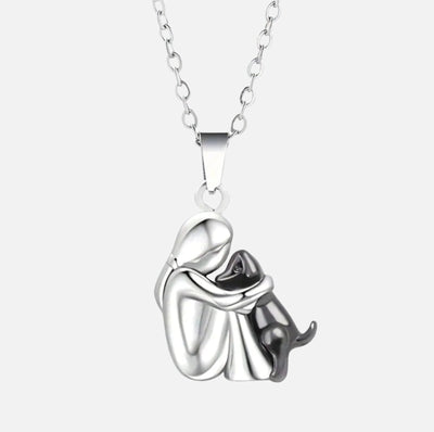 Maud™ – Collier Élégant avec Pendentif Chien