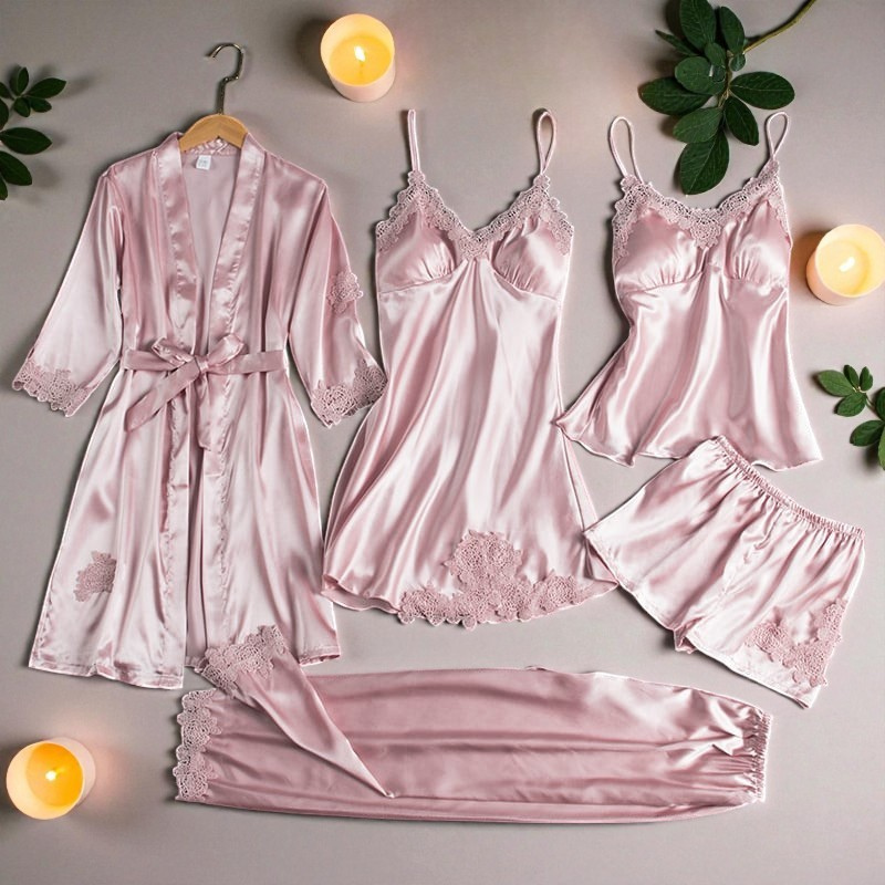 Ensemble de Lingerie en Satin de Luxe – 5 Pièces